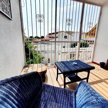 Bonita Casa Con Terraza Y Patio Empuriabrava Extérieur photo