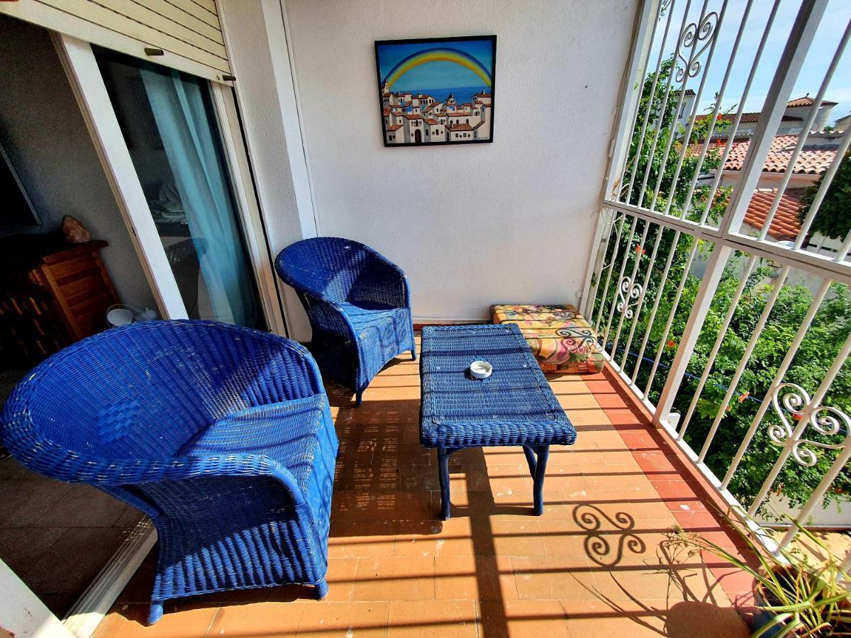 Bonita Casa Con Terraza Y Patio Empuriabrava Extérieur photo